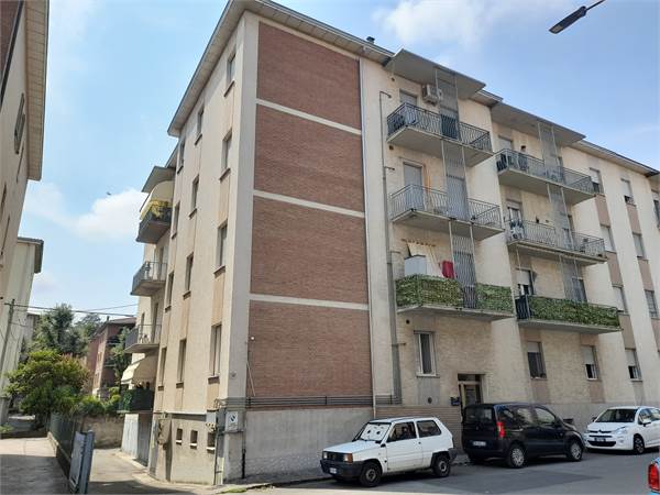 Sassuolo Rometta: 3 locali in buone condizioni 
